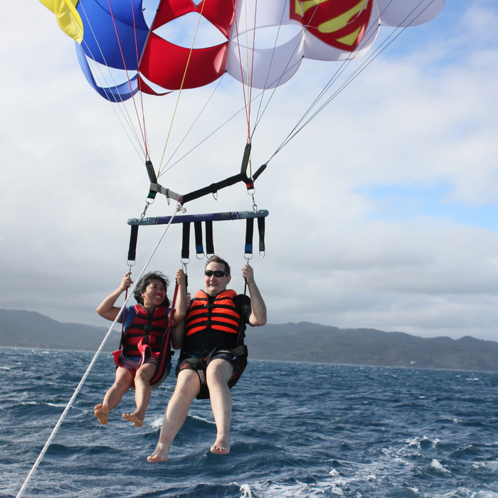 Parasailing In Dubai